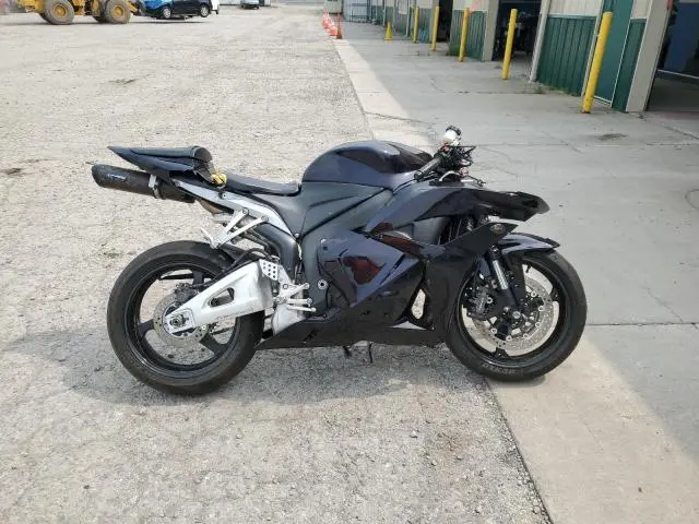 JH2PC4008BK400240