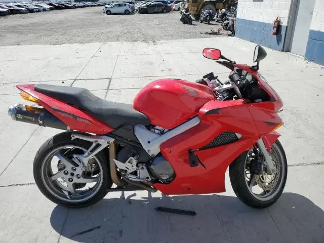 JH2RC461X4M600651