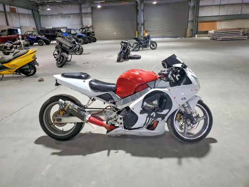 JH2SC44011M105049