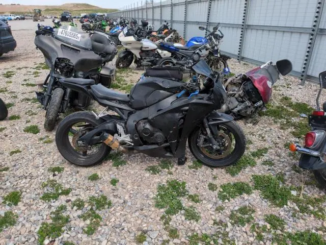 JH2SC59069K100550