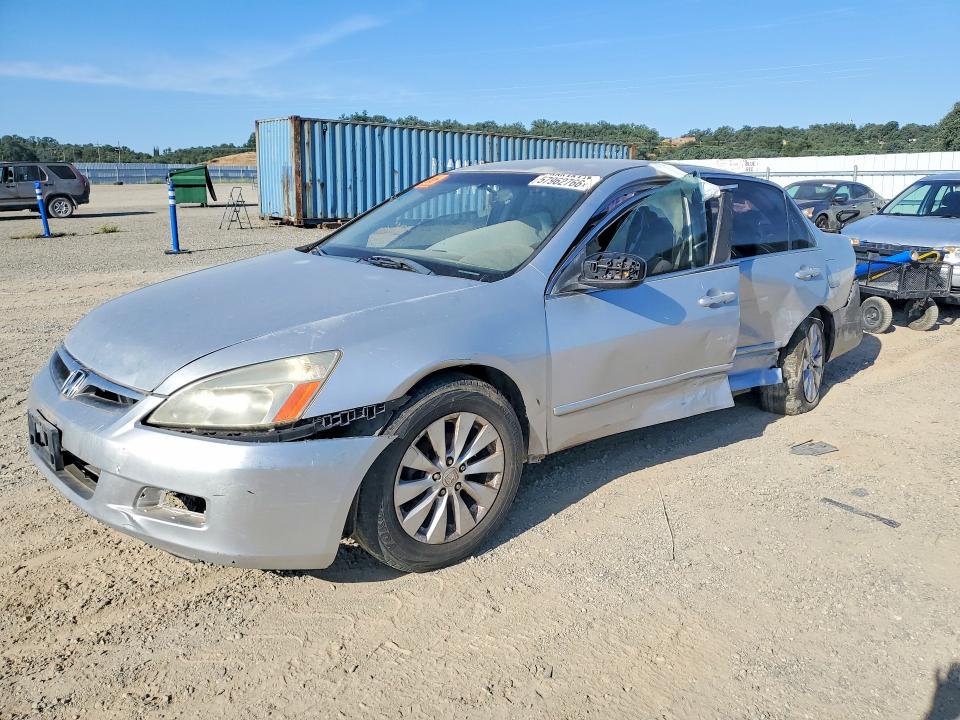 JHMCM56347C017634