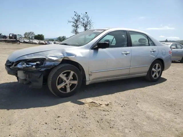 JHMCM56613C080582
