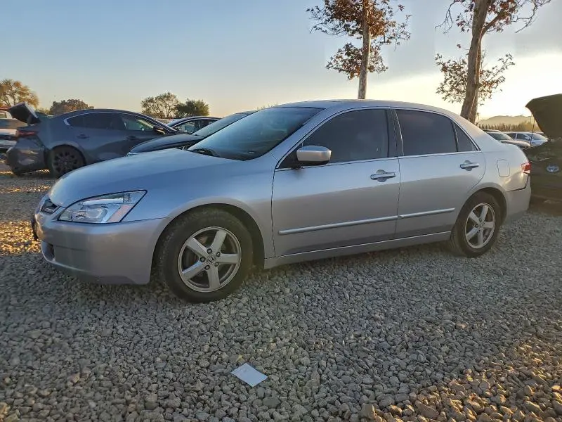 JHMCM56724C026489