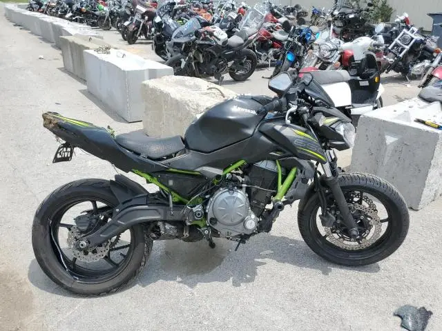 JKAEREG17KDA03042