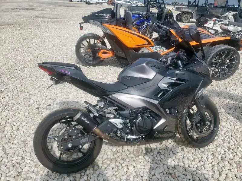 JKAEXKG11MDAD5018