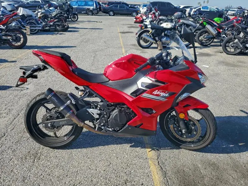 JKAEXKG13MDAA1100
