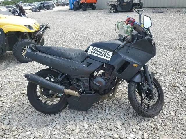 JKAEXMF19YA071299