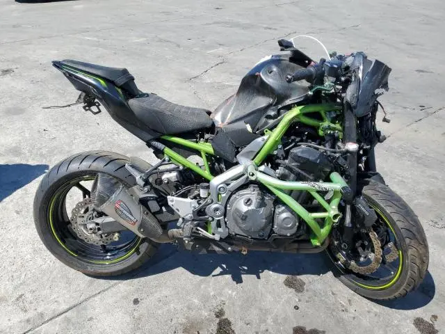 JKAZR2B13KA029840