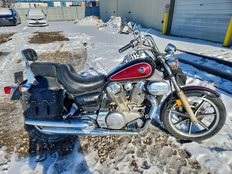 JKBVNAA17WA081379