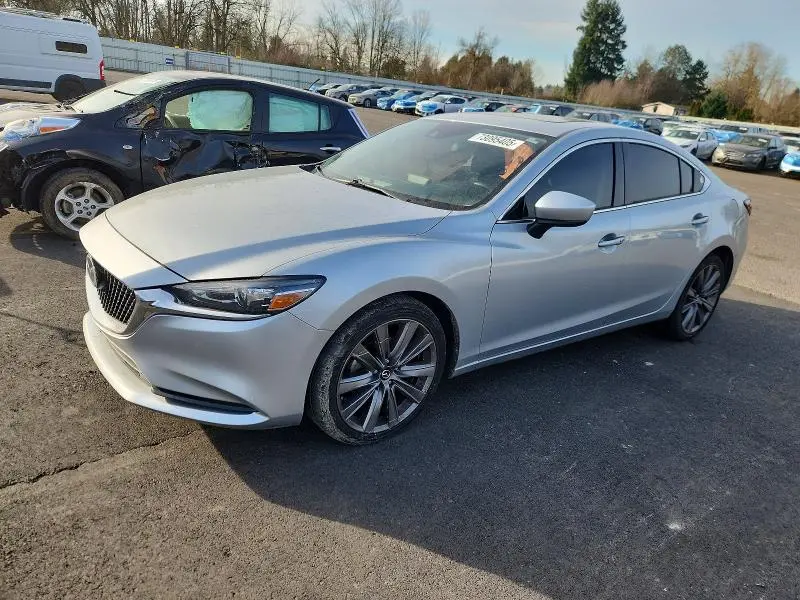 JM1GL1VMXJ1307596