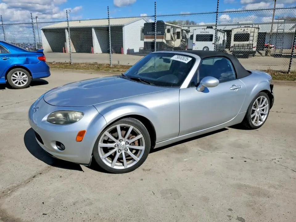 JM1NC25F560106572