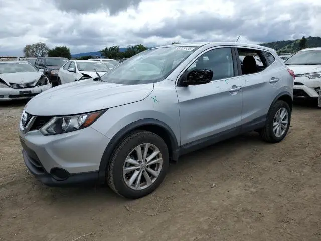 JN1BJ1CPXHW017923