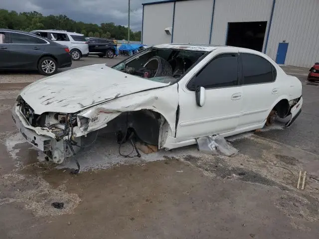JN1DA31D72T411921