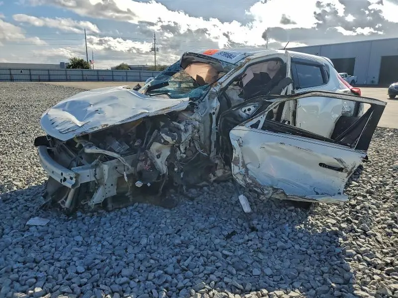 JN8AF5MR1DT200466