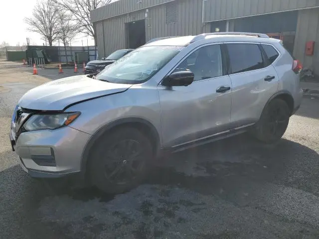 JN8AT2MVXJW317400