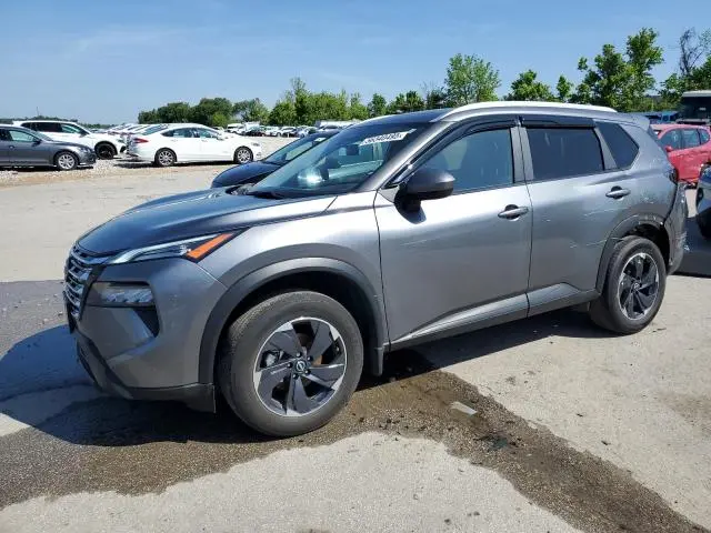 JN8BT3BB8RW439672