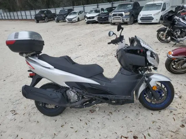 JS1DU11J3N7100217