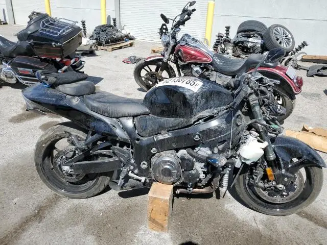 JS1EJ11B5R7100960