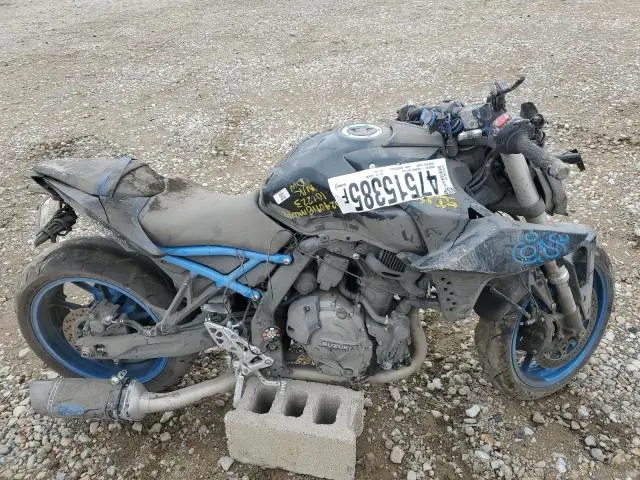 JS1EM11BXR7101223