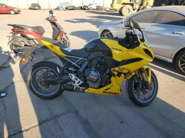 JS1EM13B7R7101984