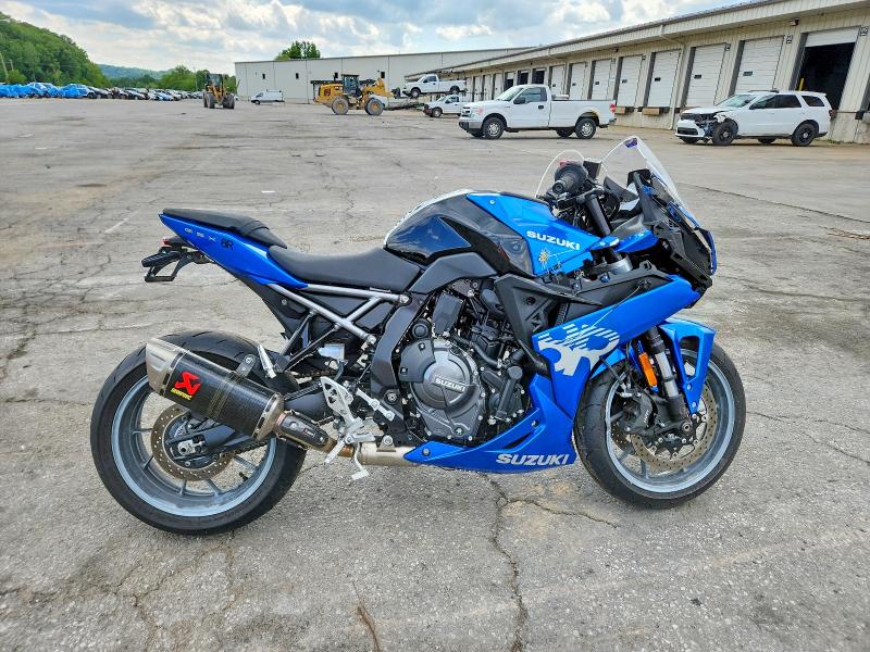 JS1EM13BXR7103051