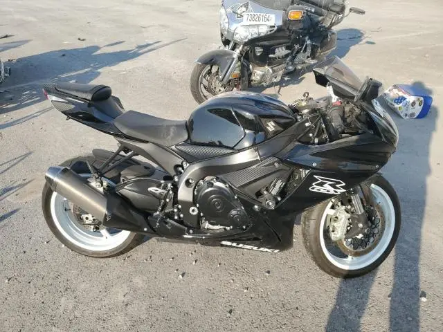 JS1GN7FA3K7100851