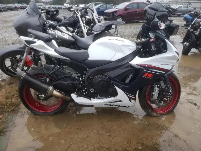 JS1GN7FAXR7100758