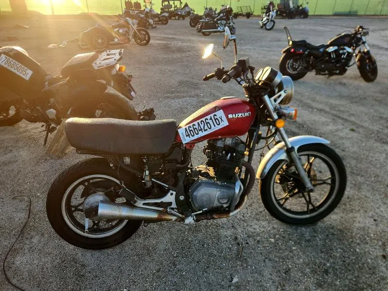 JS1GP51A1E2100659