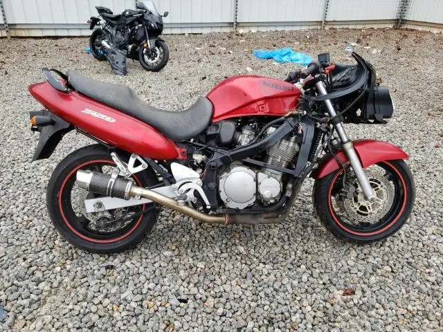 JS1GR7GA822100960