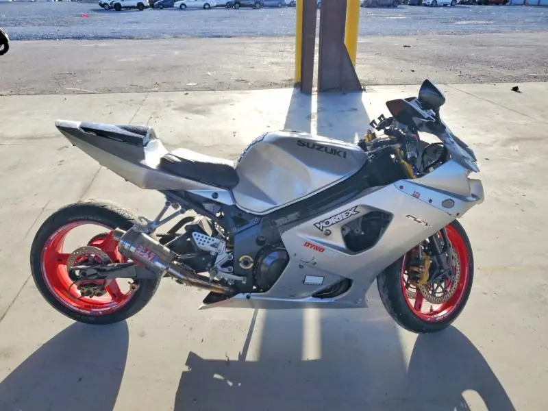 JS1GT75A532102249