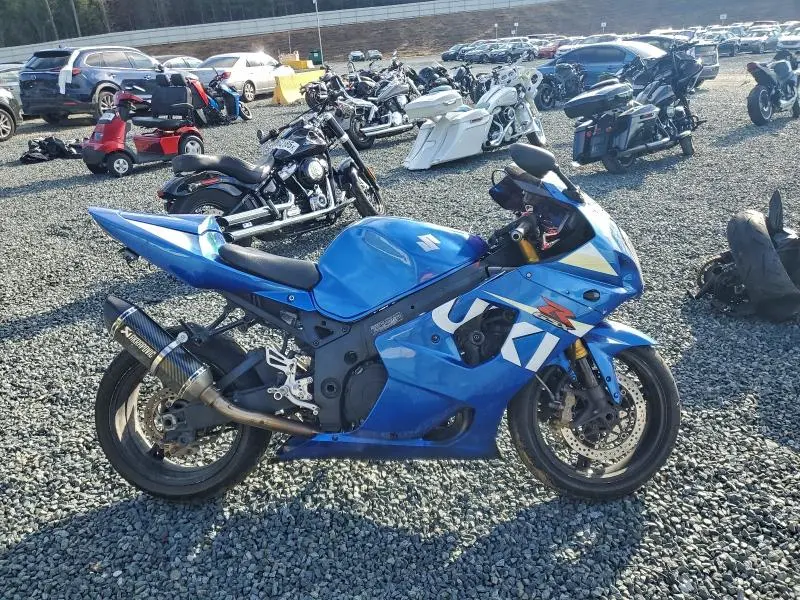 JS1GT75A732107078