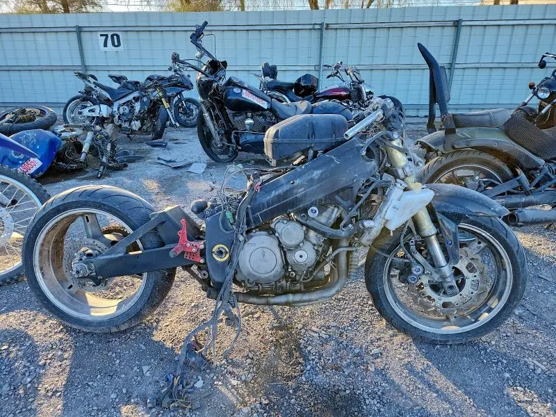 JS1GT75AX32106409