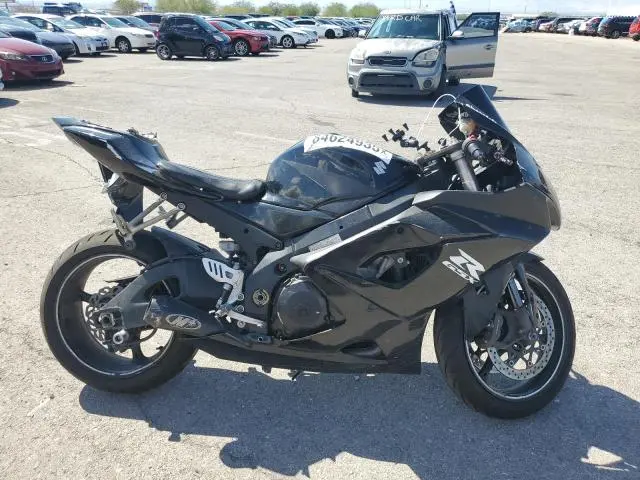 JS1GT76A052107053
