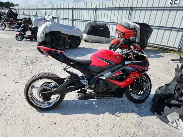 JS1GT76A262107718