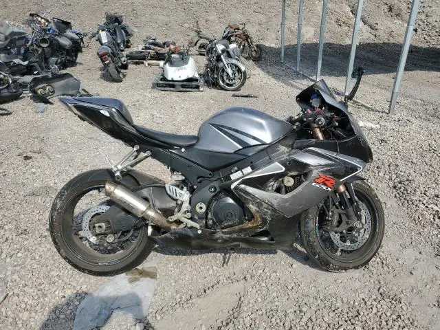 JS1GT76A462115965