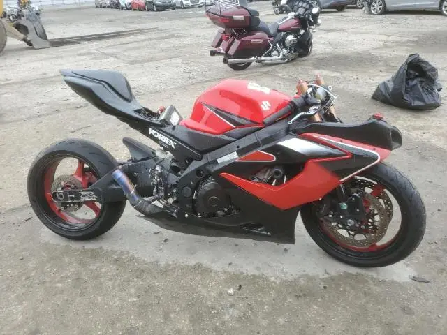 JS1GT76A762113255