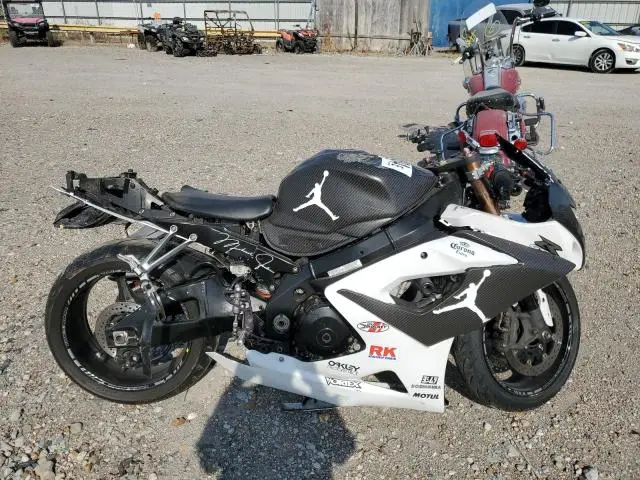 JS1GT76A962114908