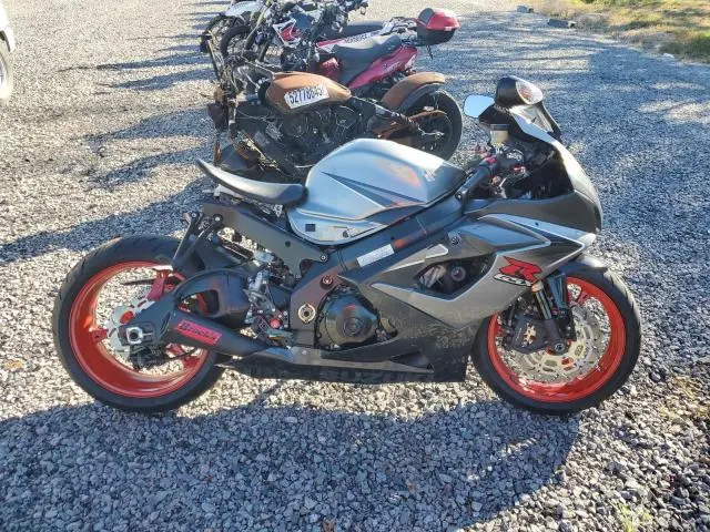 JS1GT76AX62102752