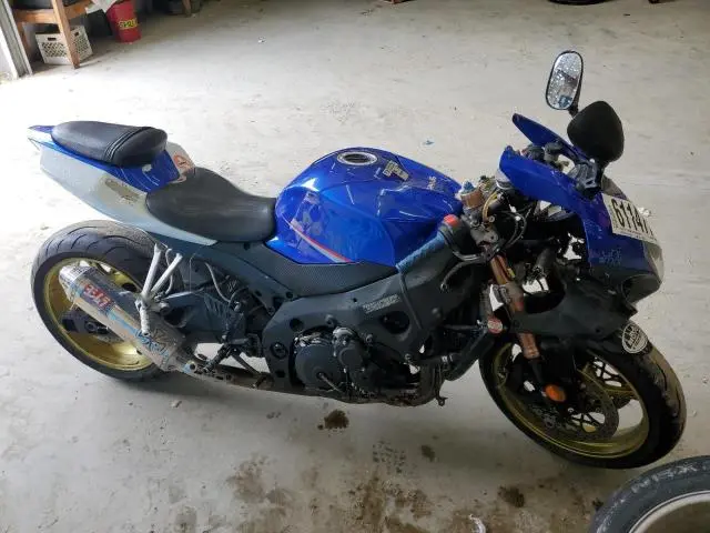 JS1GT77A172101862