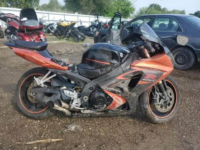 JS1GT77A372108327