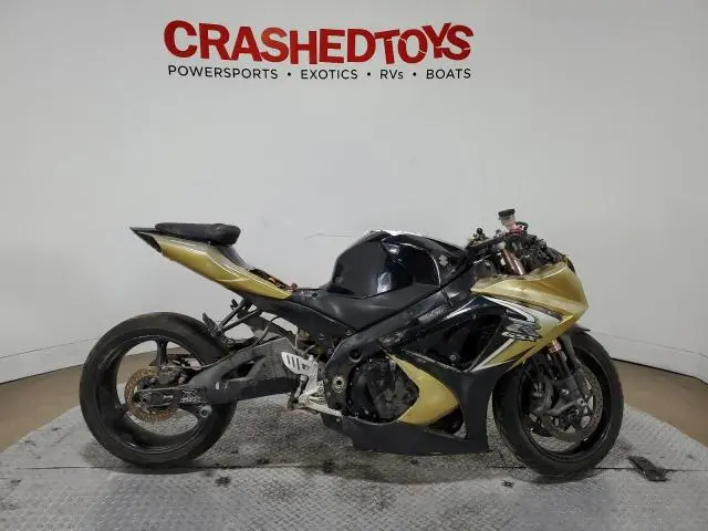 JS1GT77A882101178