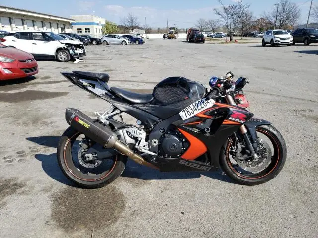 JS1GT77AX72106736
