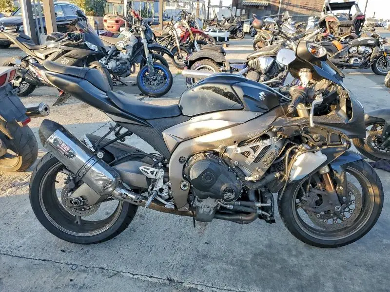 JS1GT78A2B2101330