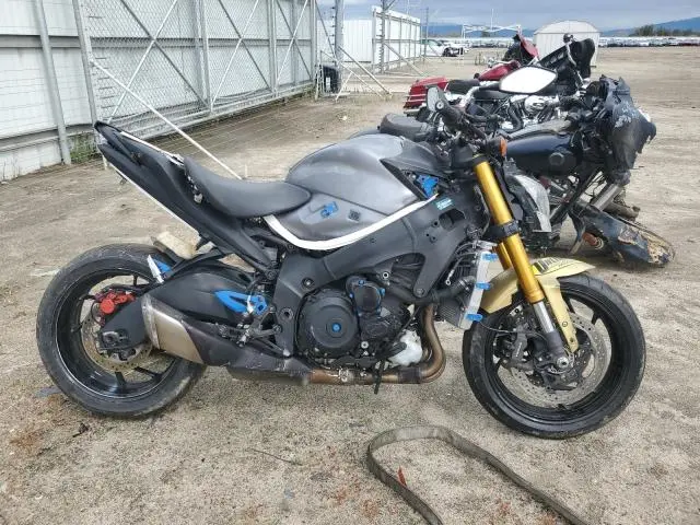 JS1GT79A5G2100114