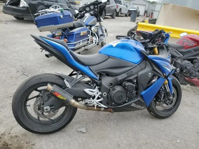 JS1GT7CA1G2100037