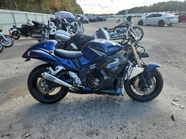JS1GX72B6E2100028