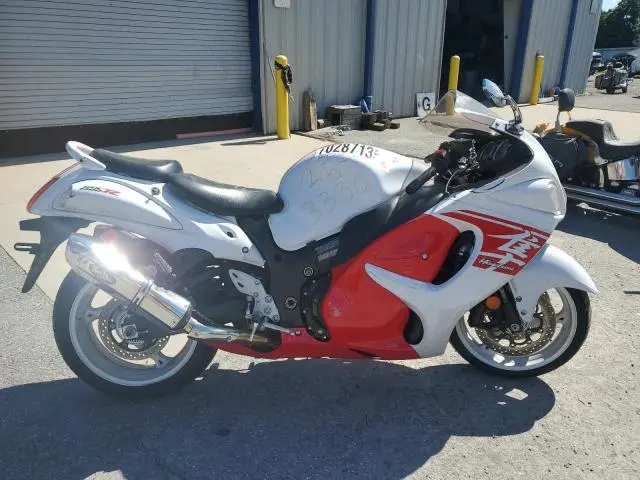 JS1GX72B7J2100047