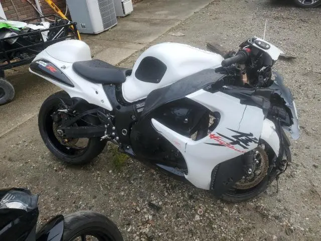 JS1GX72BXK7100144