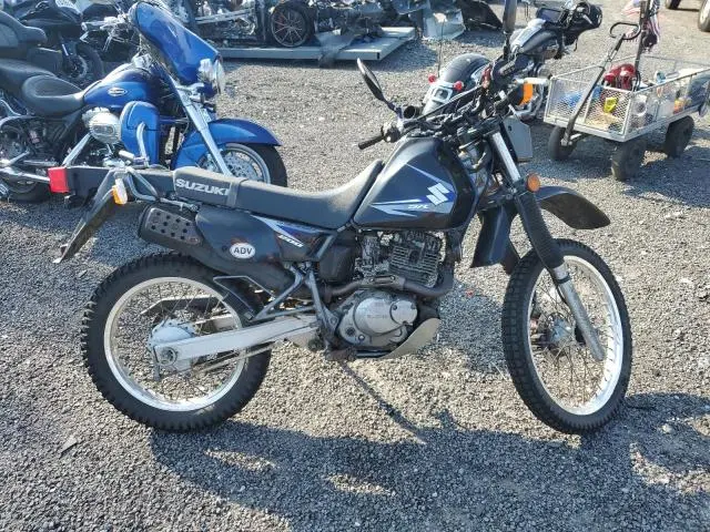 JS1SH42AX92100391