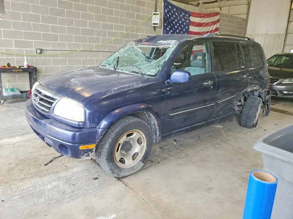JS3TX92V824111902